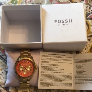 Fossil Accessories - Women’s Fossil Watch - Gold w/ Coral Face Fossil Accessories - Women’s Fossil Watch - Gold w/ Coral Face